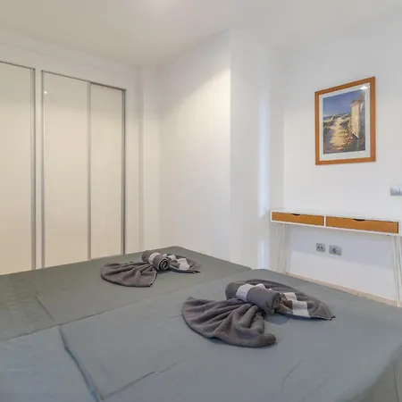 Luxury Near Playa Vistas Apartment