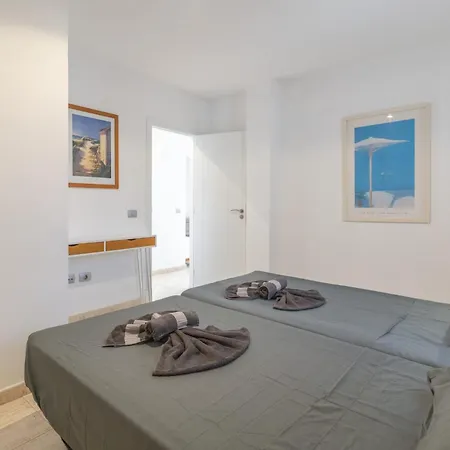Luxury Near Playa Vistas Apartment